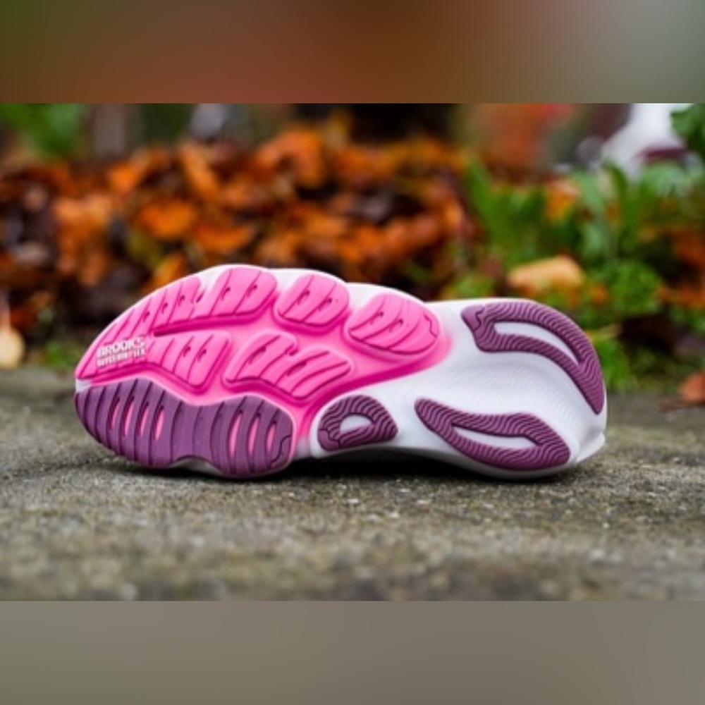 Brooks glycerin flex Women's brand new in box, retail $170 - Picture 4 of 10